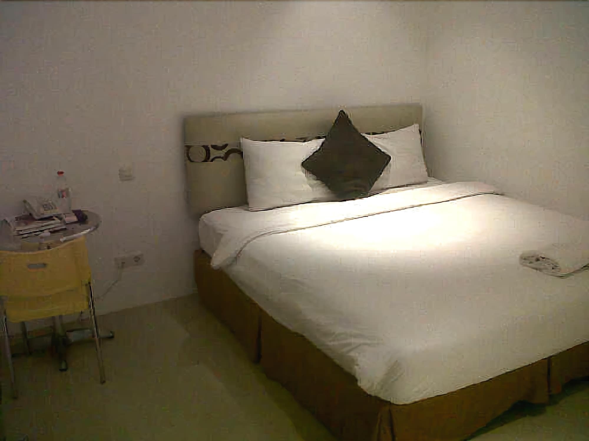 M Hotel Sorong Exterior photo